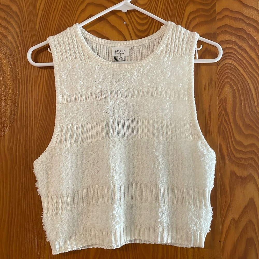 NWT Le Lis Cropped Sleeveless Textured Sweater